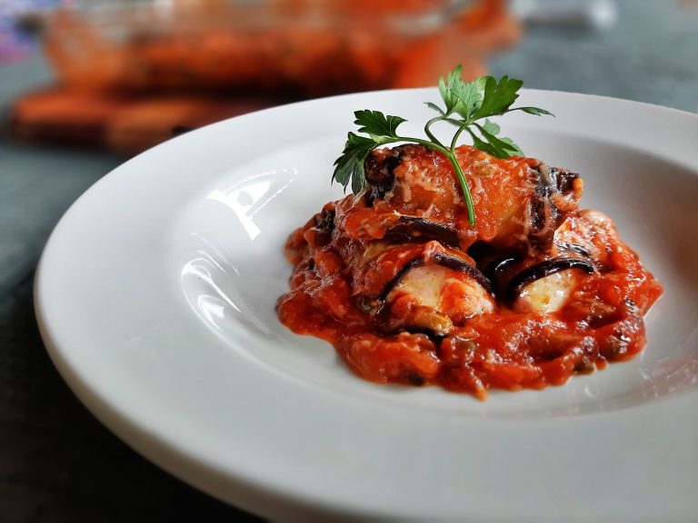 foodiesfeed.com_eggplant-cannelloni
