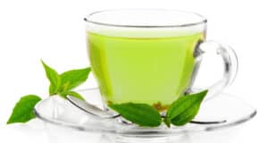 Hoe kan ik meer groene thee in mijn dieet opnemen?